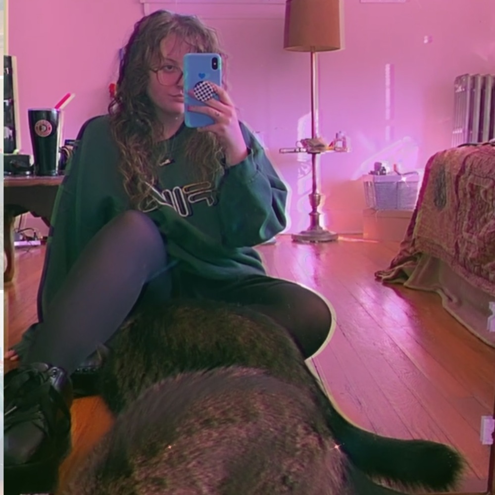 Meet your Posher, Sierra